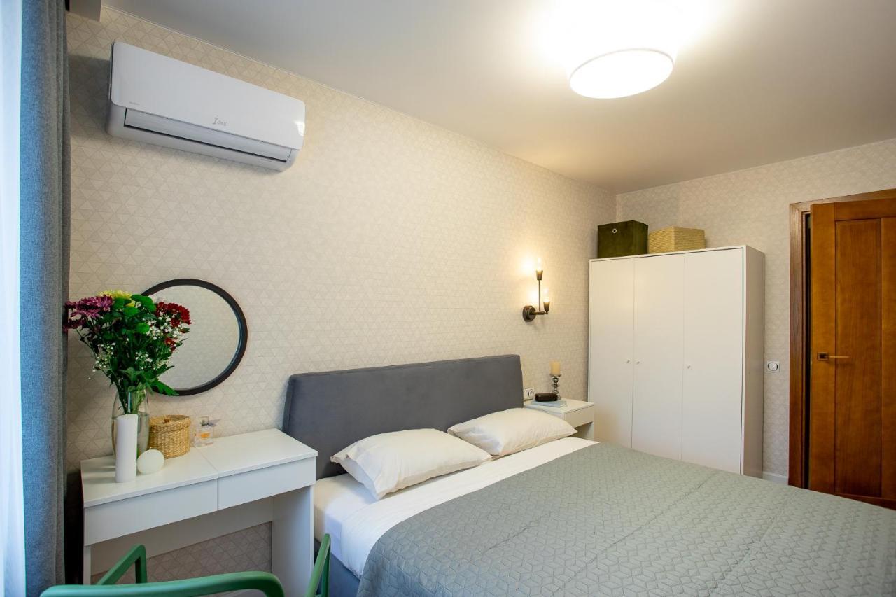 Luxury Apartment With 2 Bedrooms In The City Center Mykolajiv Eksteriør bilde