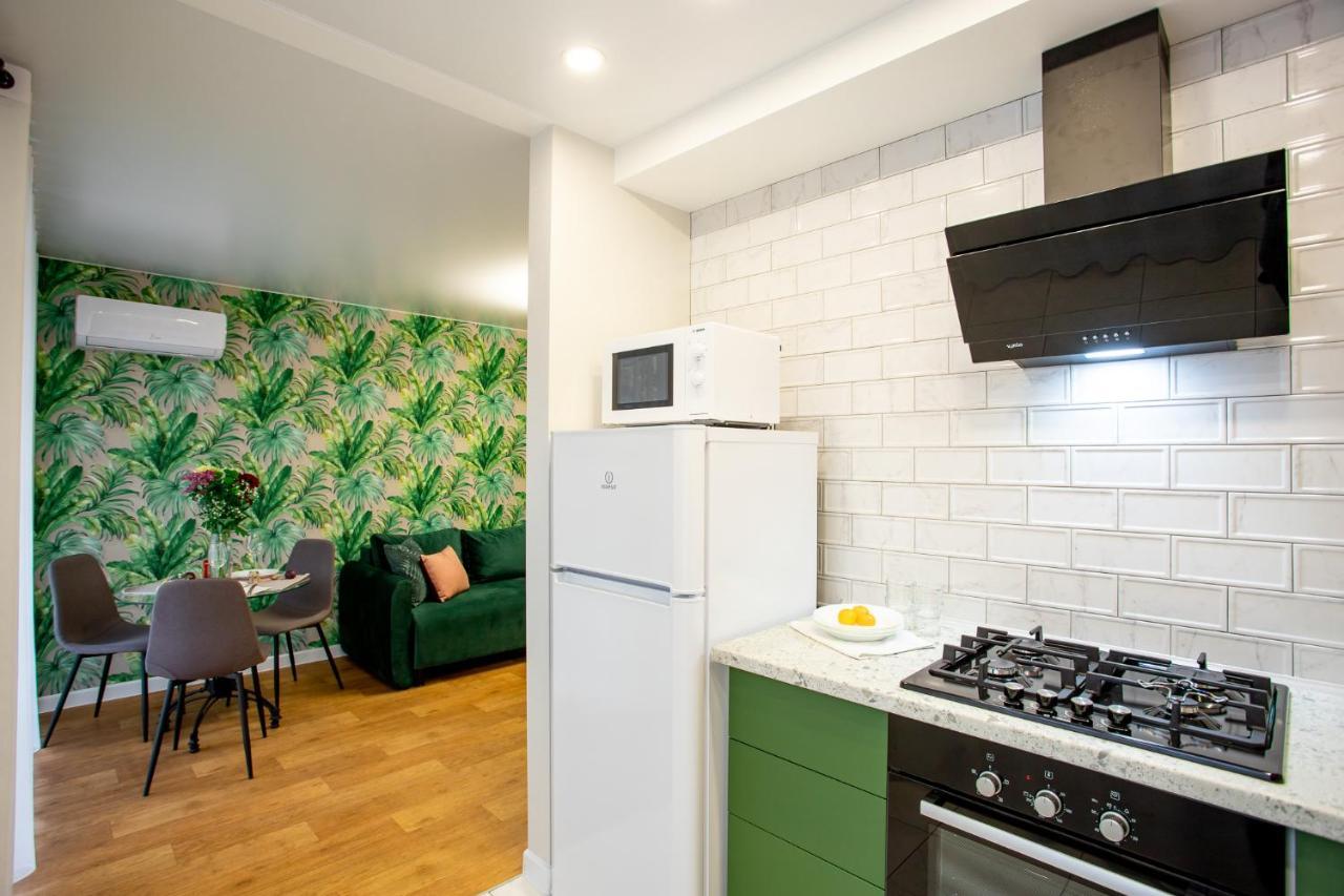 Luxury Apartment With 2 Bedrooms In The City Center Mykolajiv Eksteriør bilde