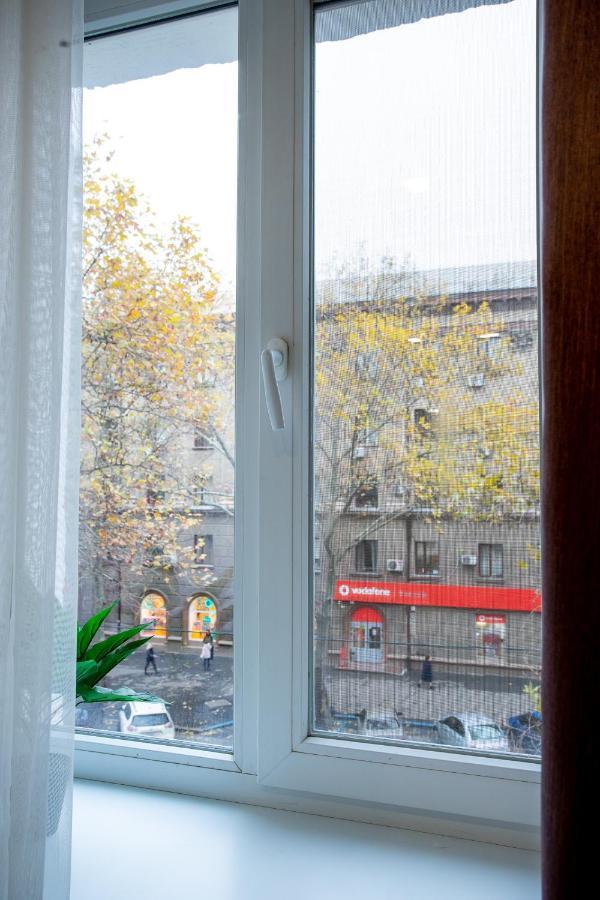 Luxury Apartment With 2 Bedrooms In The City Center Mykolajiv Eksteriør bilde