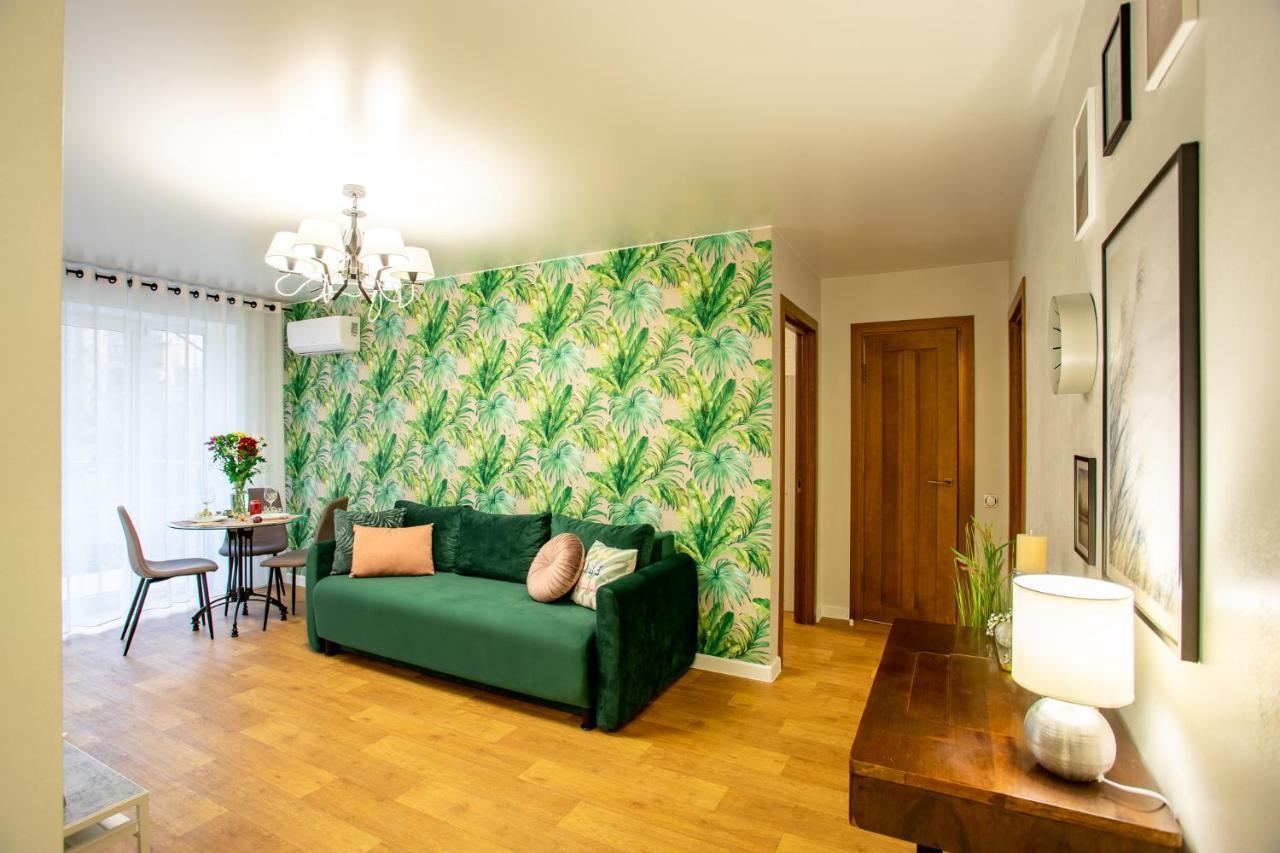 Luxury Apartment With 2 Bedrooms In The City Center Mykolajiv Eksteriør bilde